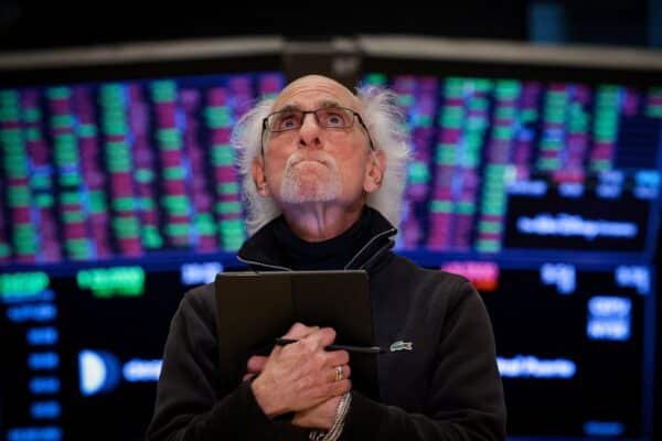 Asian markets bounce, US futures