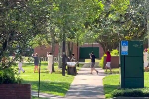 Fsu Shooting Last: At least 1 dead, 6 injured; suspicious of custody Fsu Shooting Last: At least 1 dead, 6 injured; suspicious of custody