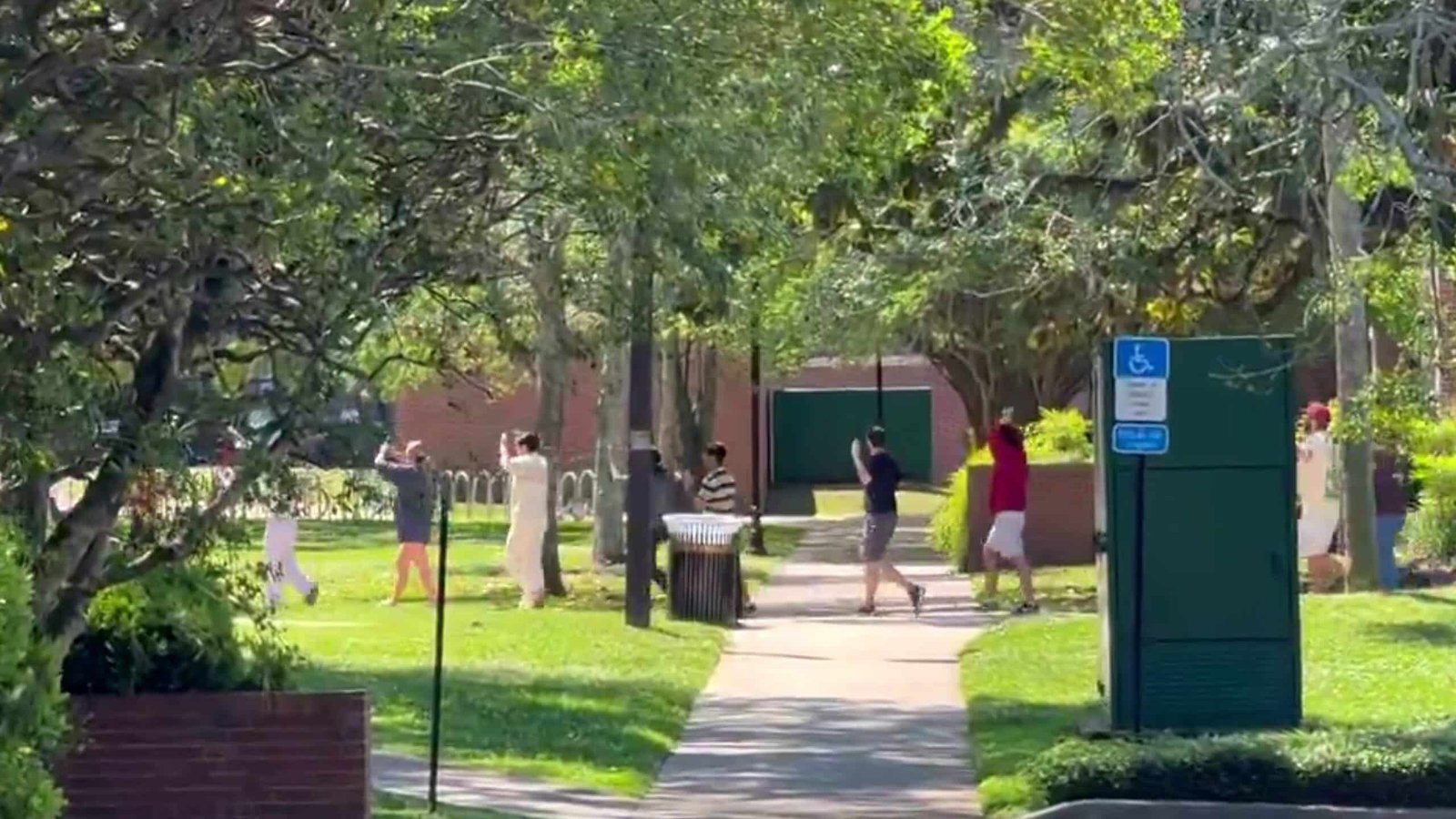 Fsu Shooting Last: At least 1 dead, 6 injured; suspicious of custody