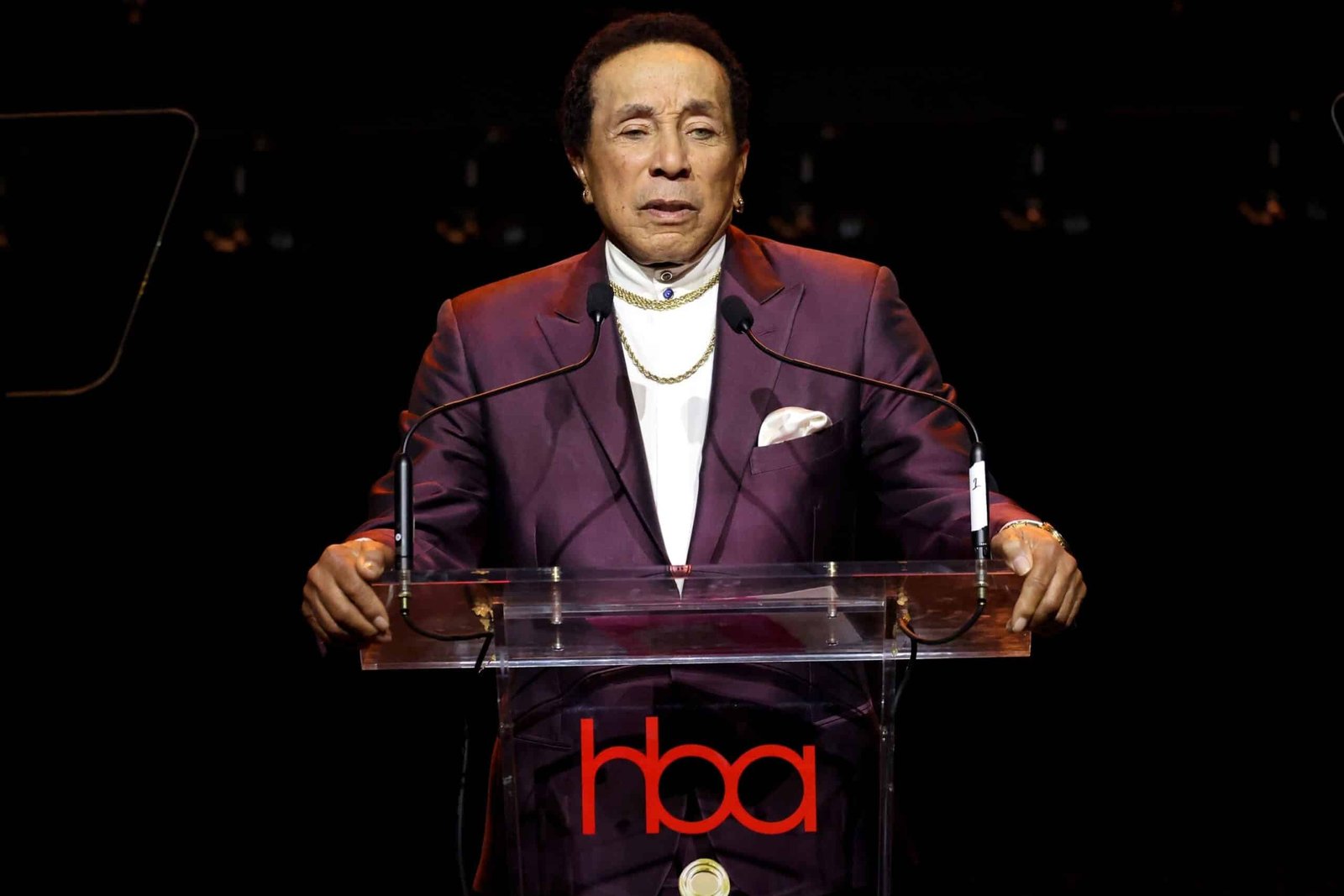 4 women present demands accusing Smokey Robinson of sexual violation and aggression