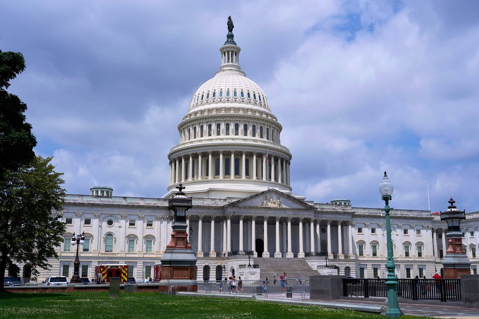 The version of the Senate Committee of the Finance Committee of the 'Grand Project of Big Law' establishes a possible clash with the Chamber