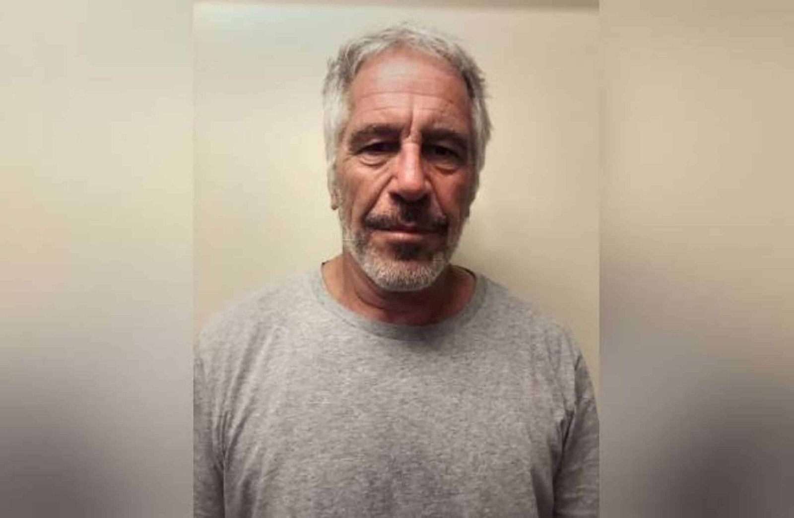 DOJ, FBI Review does not find Jeffrey Epstein's customer 'list, confirms suicide: Memo