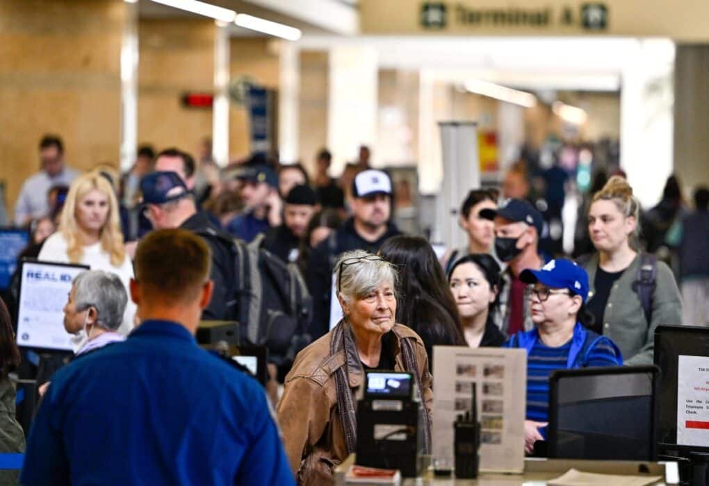 TSA to finish the shoe policy for airport safety detection